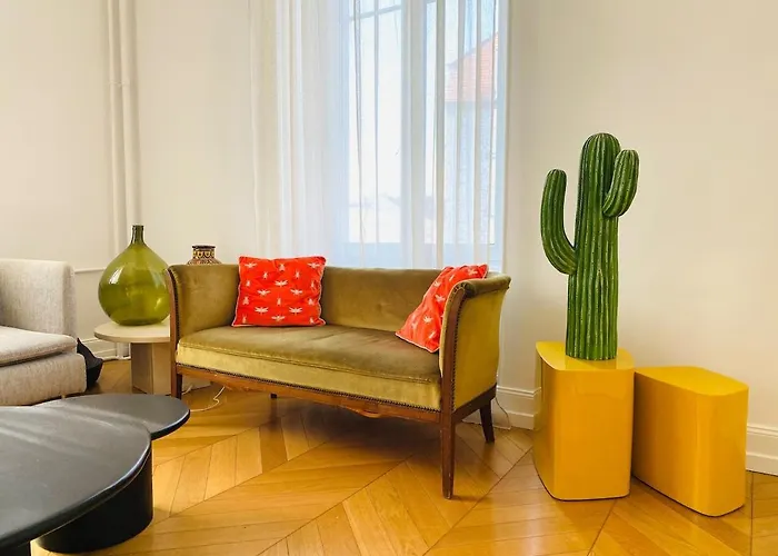 Apartamento Stanislas Apartment, 8 People, Private Parking Colmar